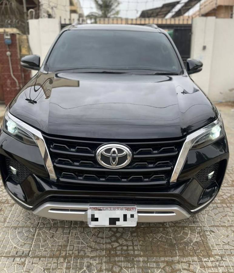 Toyota FORTUNER sigmA 2021 for sale in Karachi — Eastern Cars